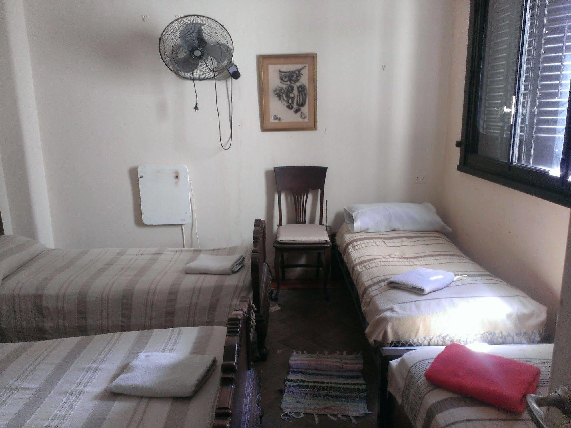 Quechua Guesthouse Hostel Rosario Funes Eksteriør bilde