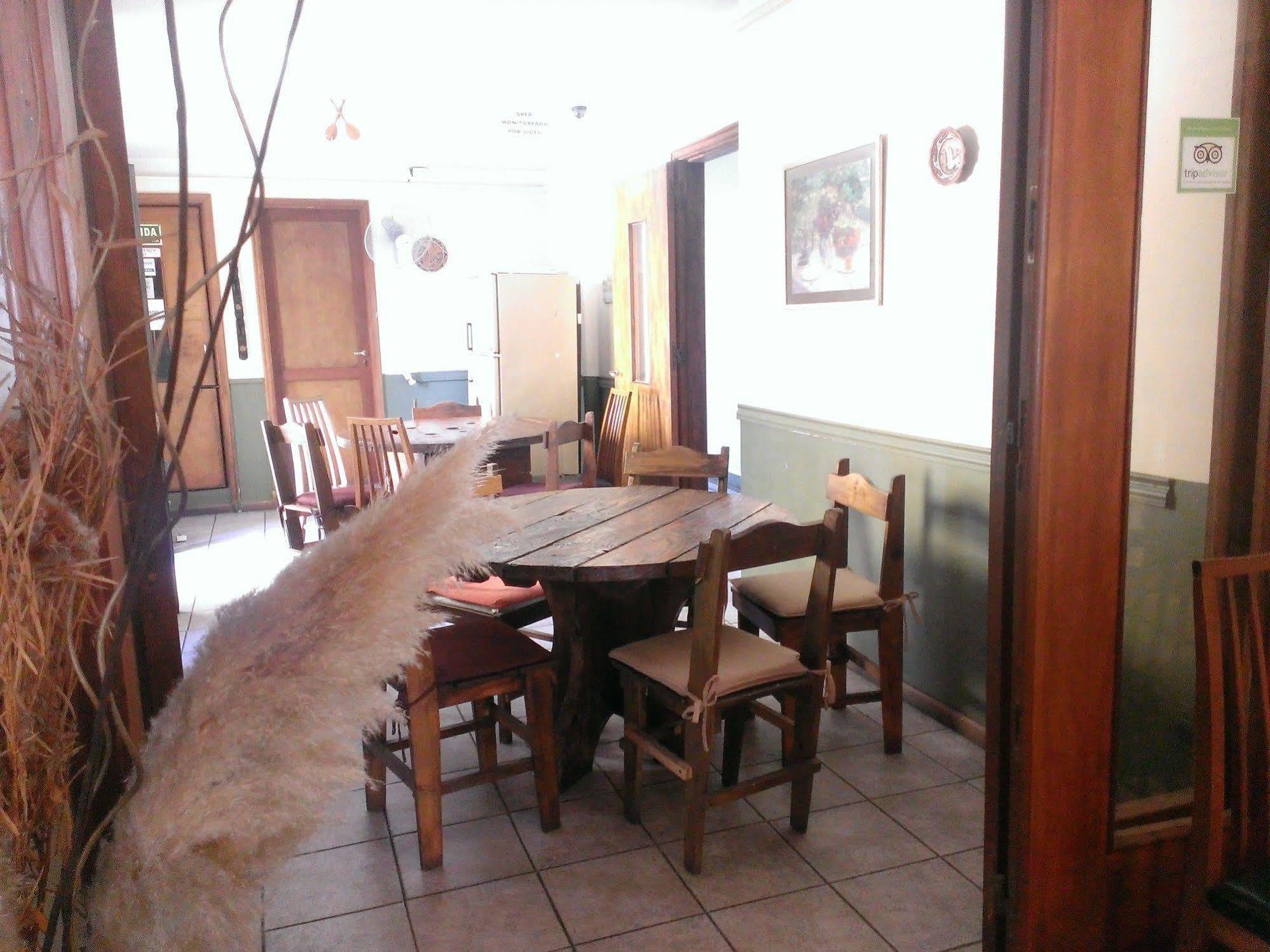 Quechua Guesthouse Hostel Rosario Funes Eksteriør bilde